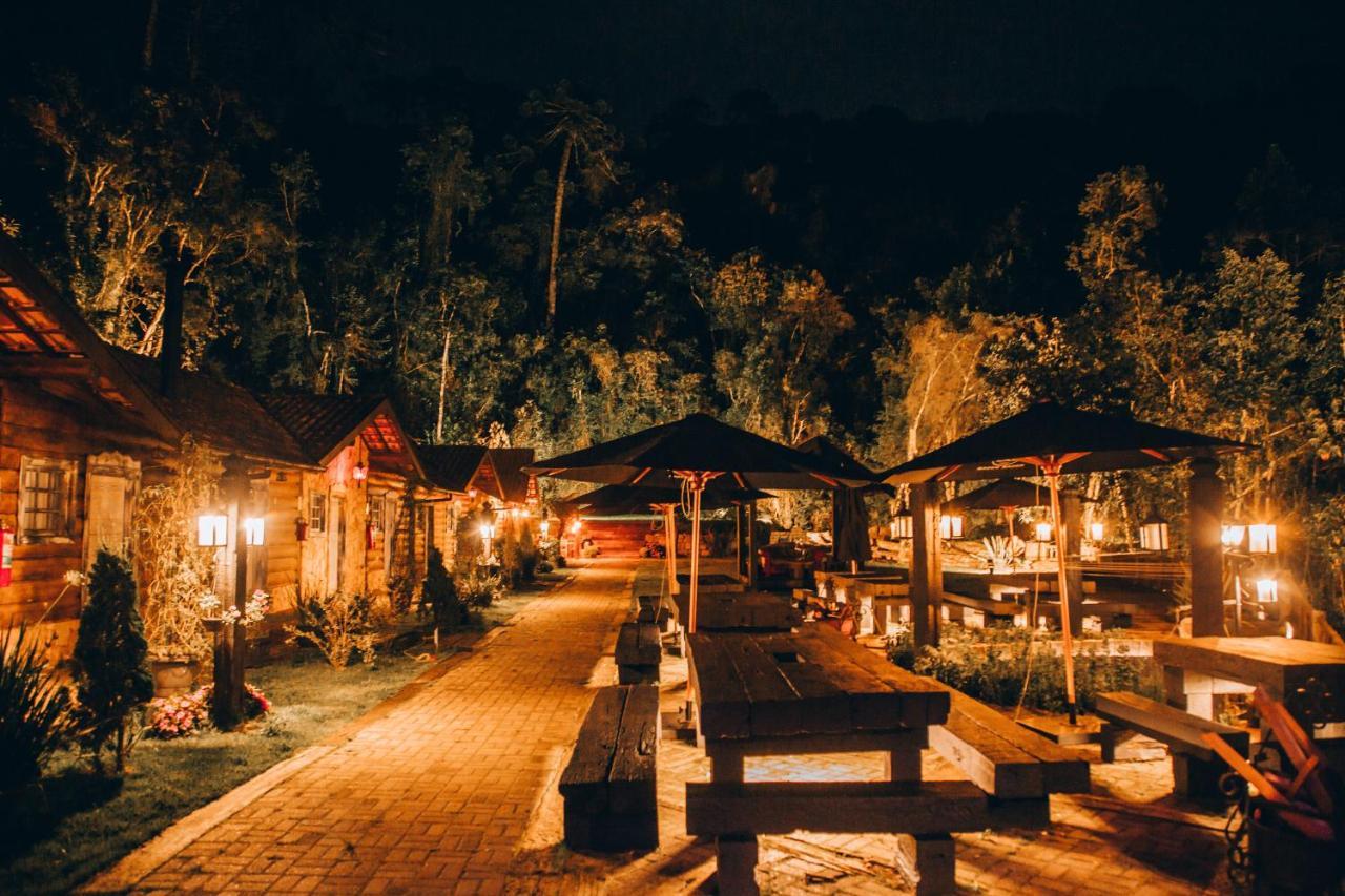 Art Lodge กังโปสดูจอร์เดา ภายนอก รูปภาพ