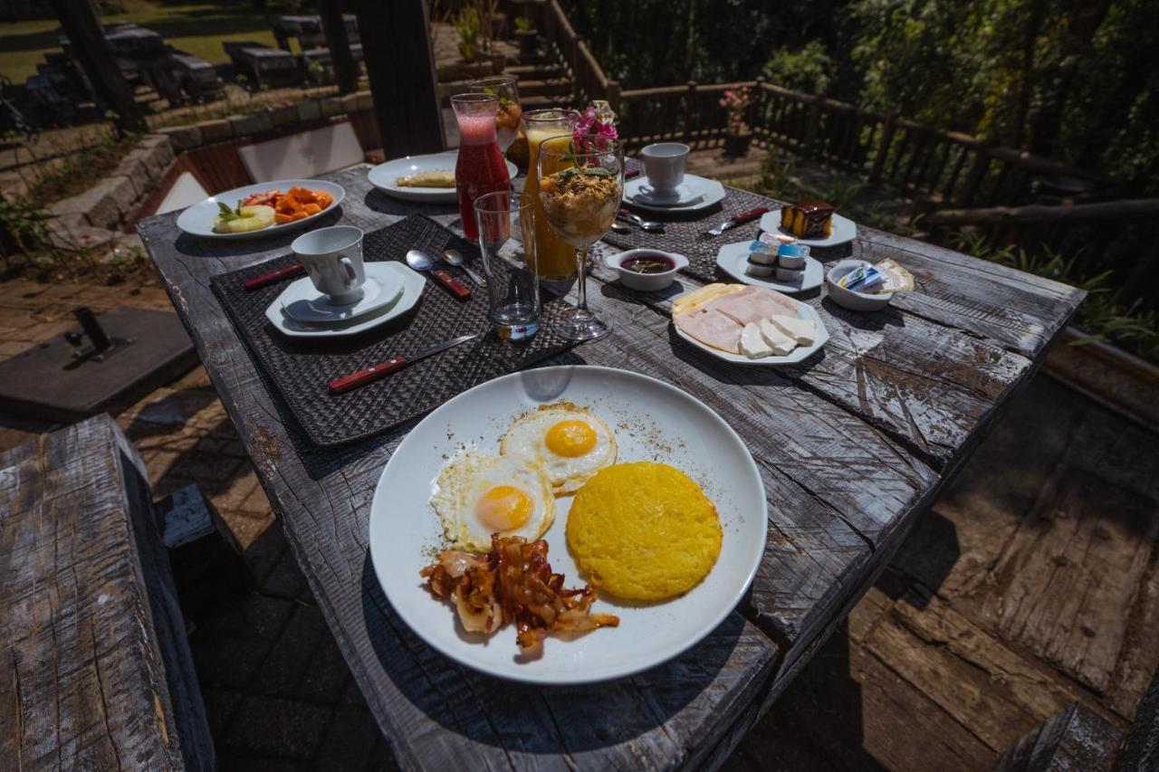 Art Lodge กังโปสดูจอร์เดา ภายนอก รูปภาพ