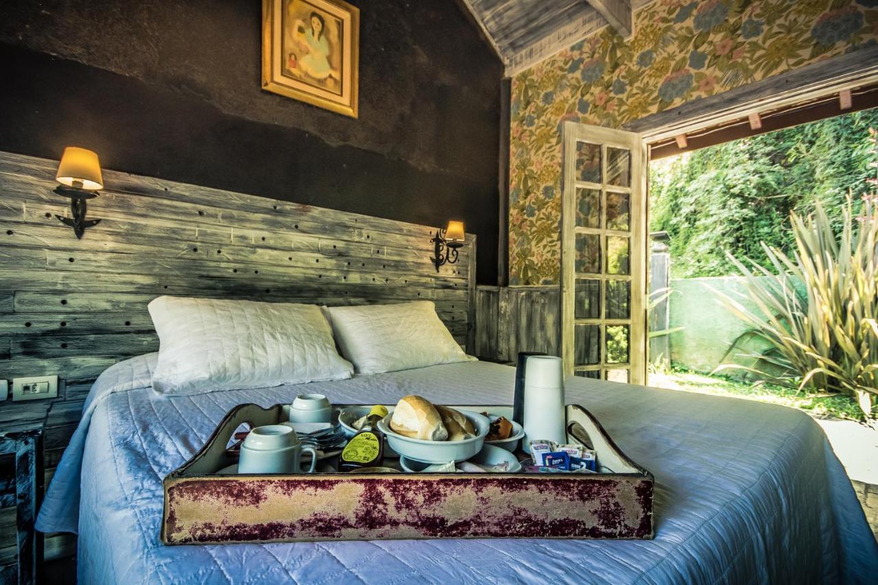 Art Lodge กังโปสดูจอร์เดา ภายนอก รูปภาพ