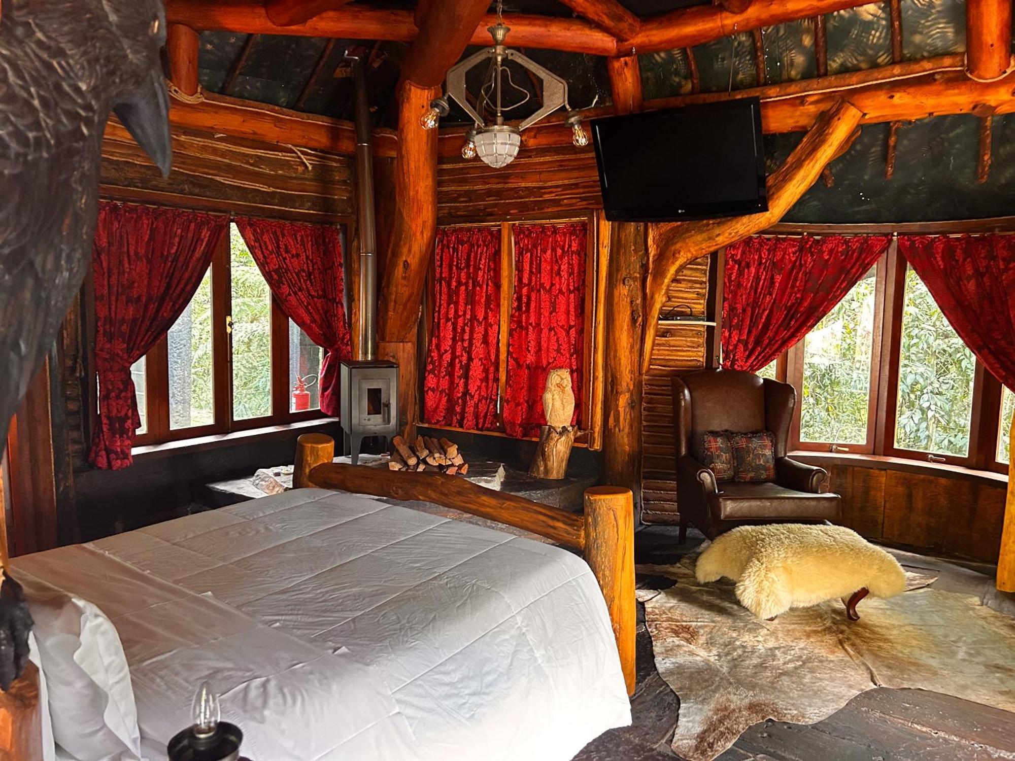 Art Lodge กังโปสดูจอร์เดา ภายนอก รูปภาพ