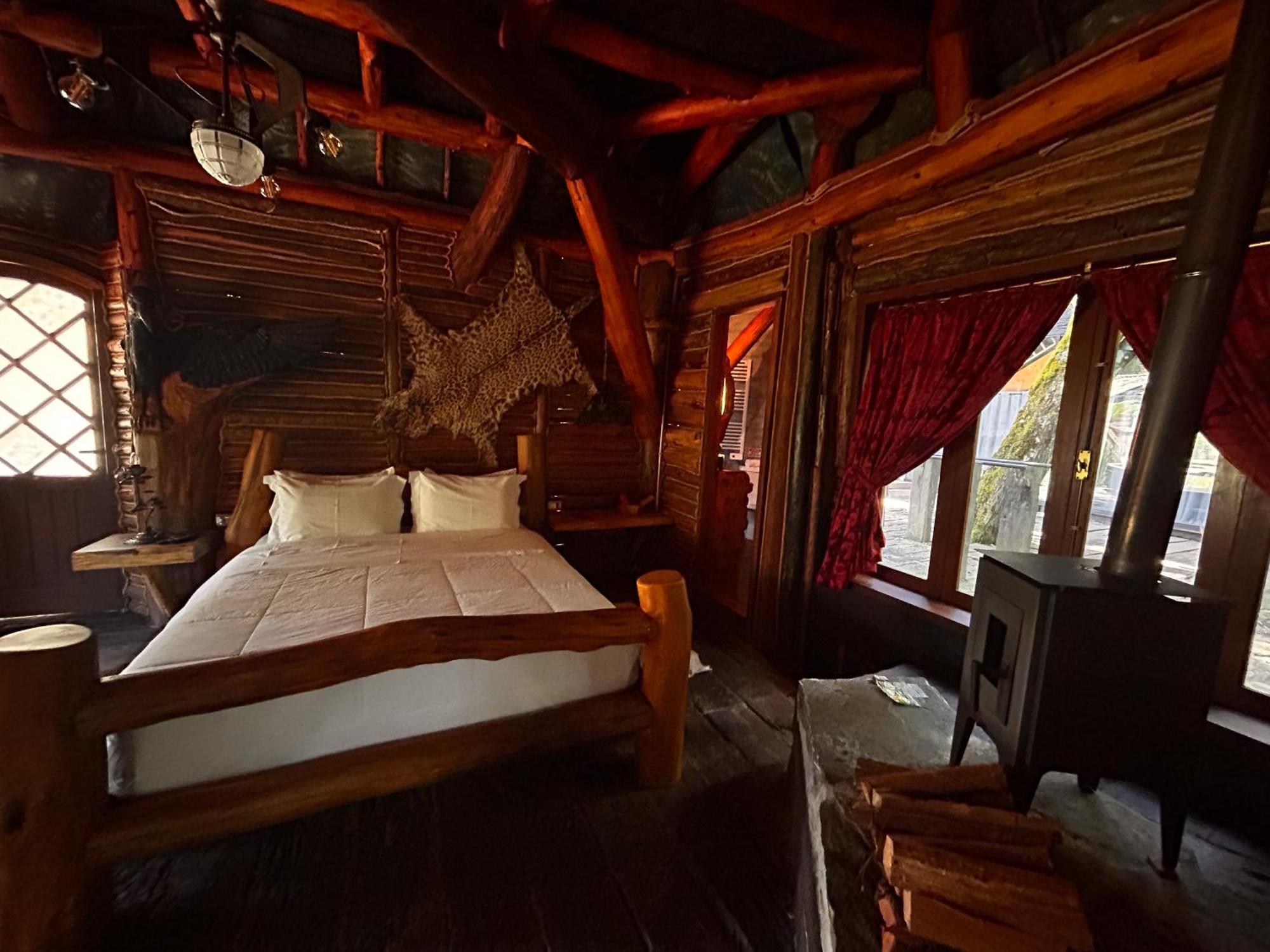 Art Lodge กังโปสดูจอร์เดา ภายนอก รูปภาพ